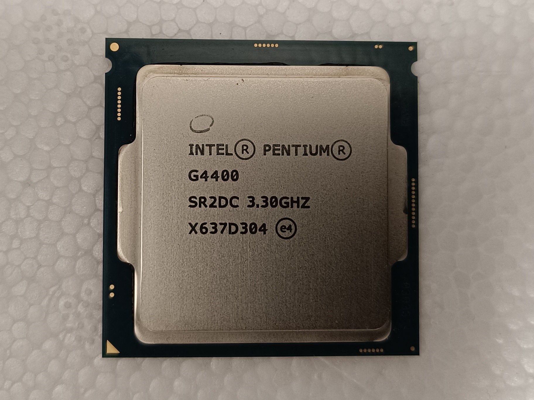 Процессор Intel Pentium G4400