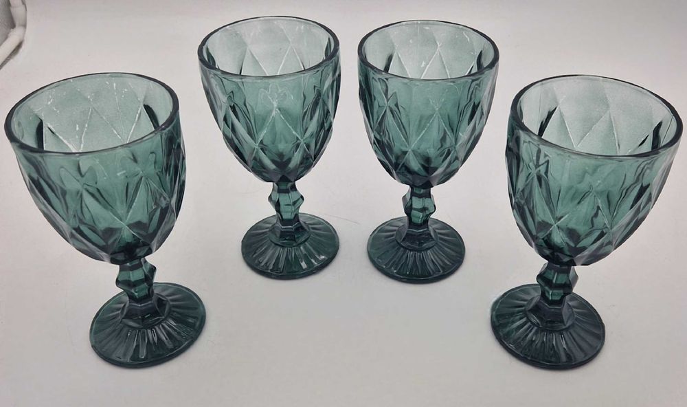 Kielichy pucharki zestaw z tłoczonego szkła butelkowa zieleń!
