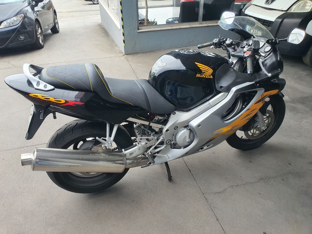Vendo Honda cbr 600