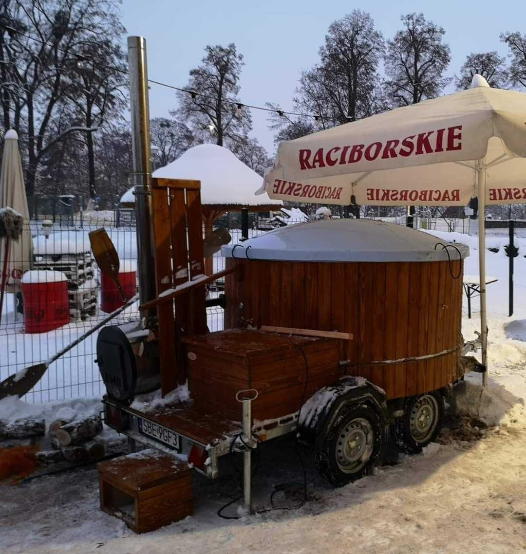 Wynajem mobilnej sauny i  balii  jacuzzi ogrodowej