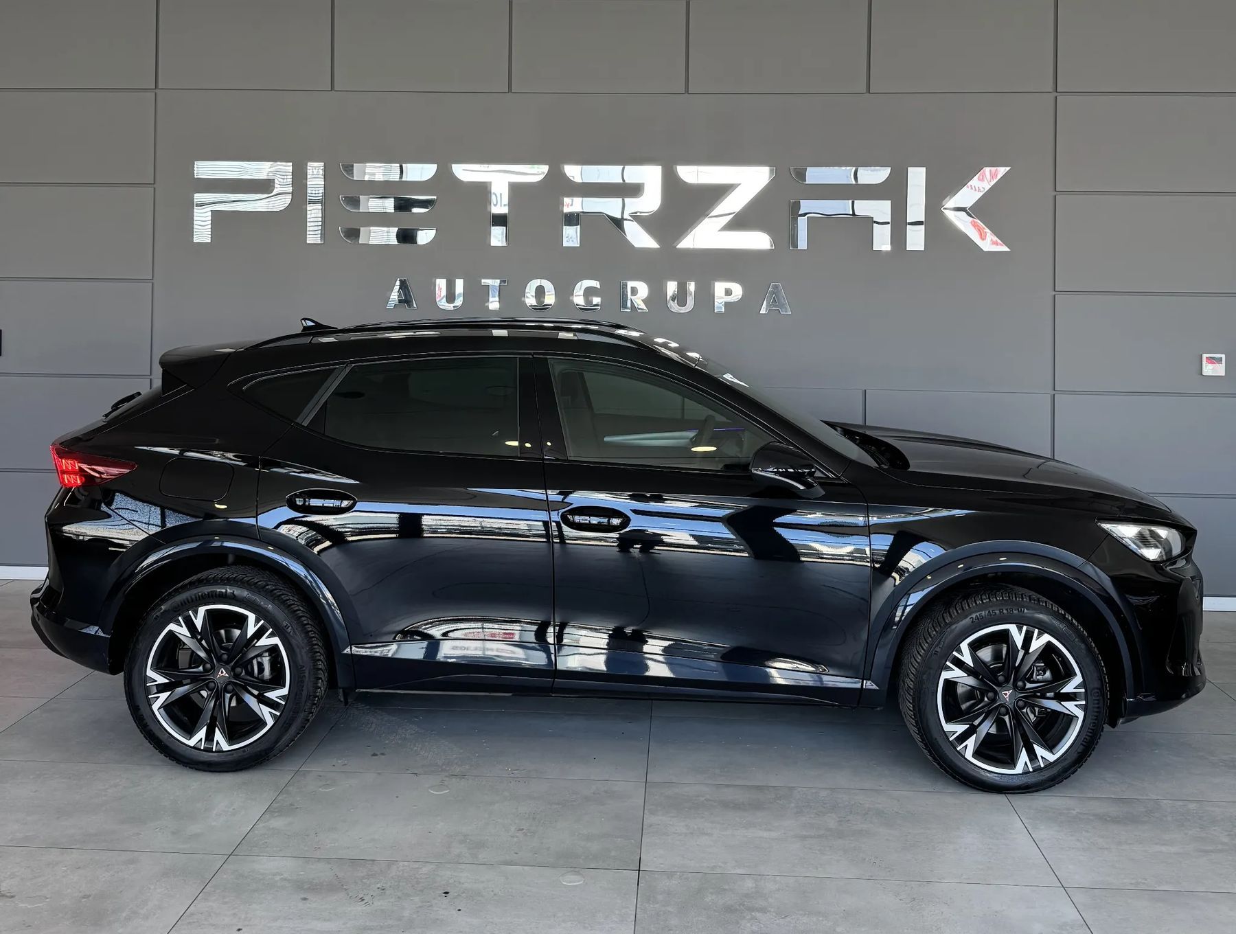 Cupra Formentor 1.5TSI DSG Pakiet EDGE , DYNAMIC DESIGN Salon Polska FV23%