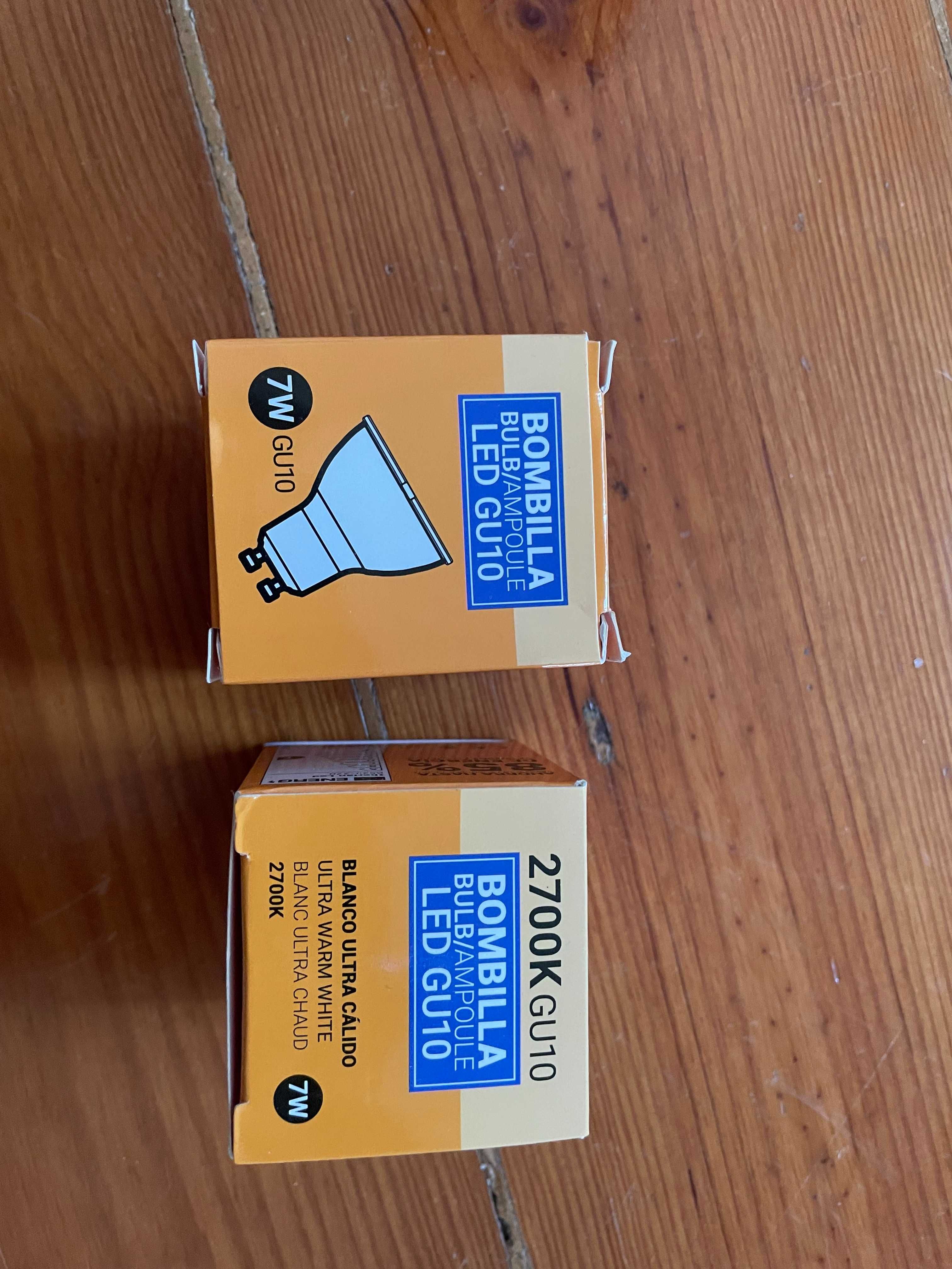 Lampada led 2700K e 3000K GU10