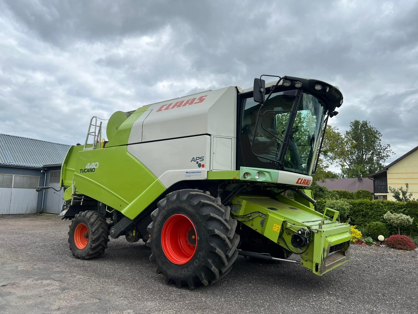 Kombajn claas tucano lexion john deere