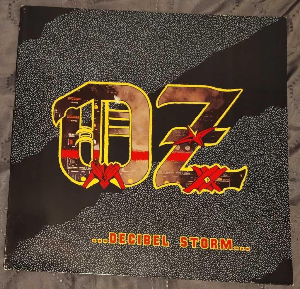 OZ - Decibel Storm. LP.