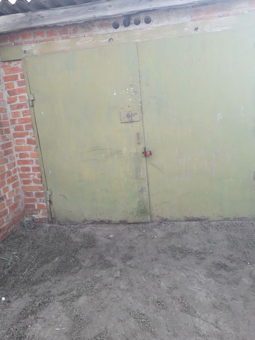 Гараж на Дачному Снайпера 1а.поруч вул Київська 100