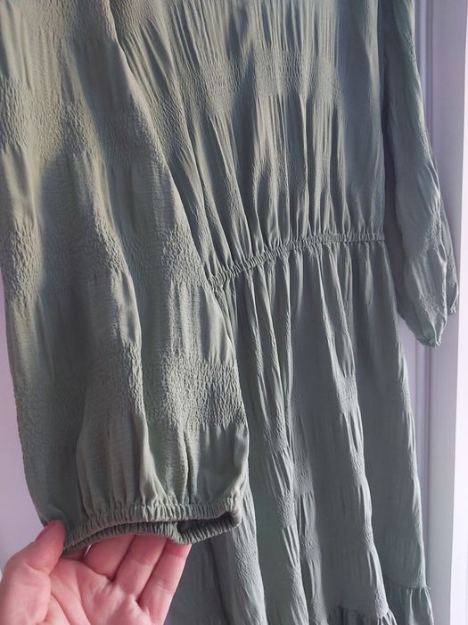 Sukienka Reserved M zielona midi