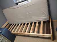 Pilnie sprzedam 3 łóżka drewniane + materace