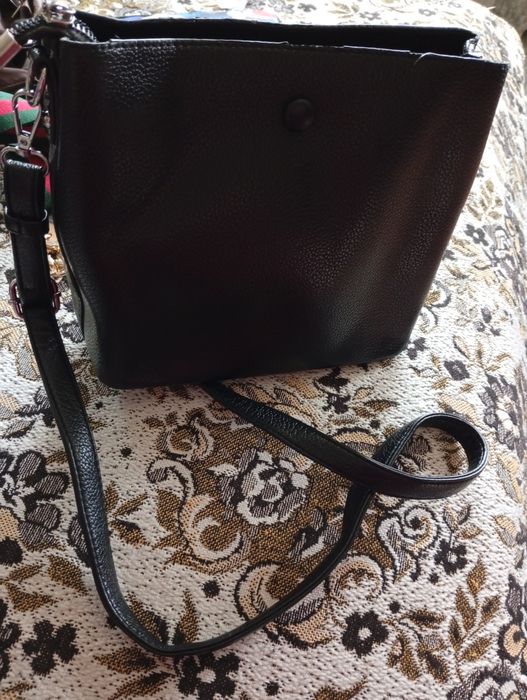 Жіноча сумка чорна