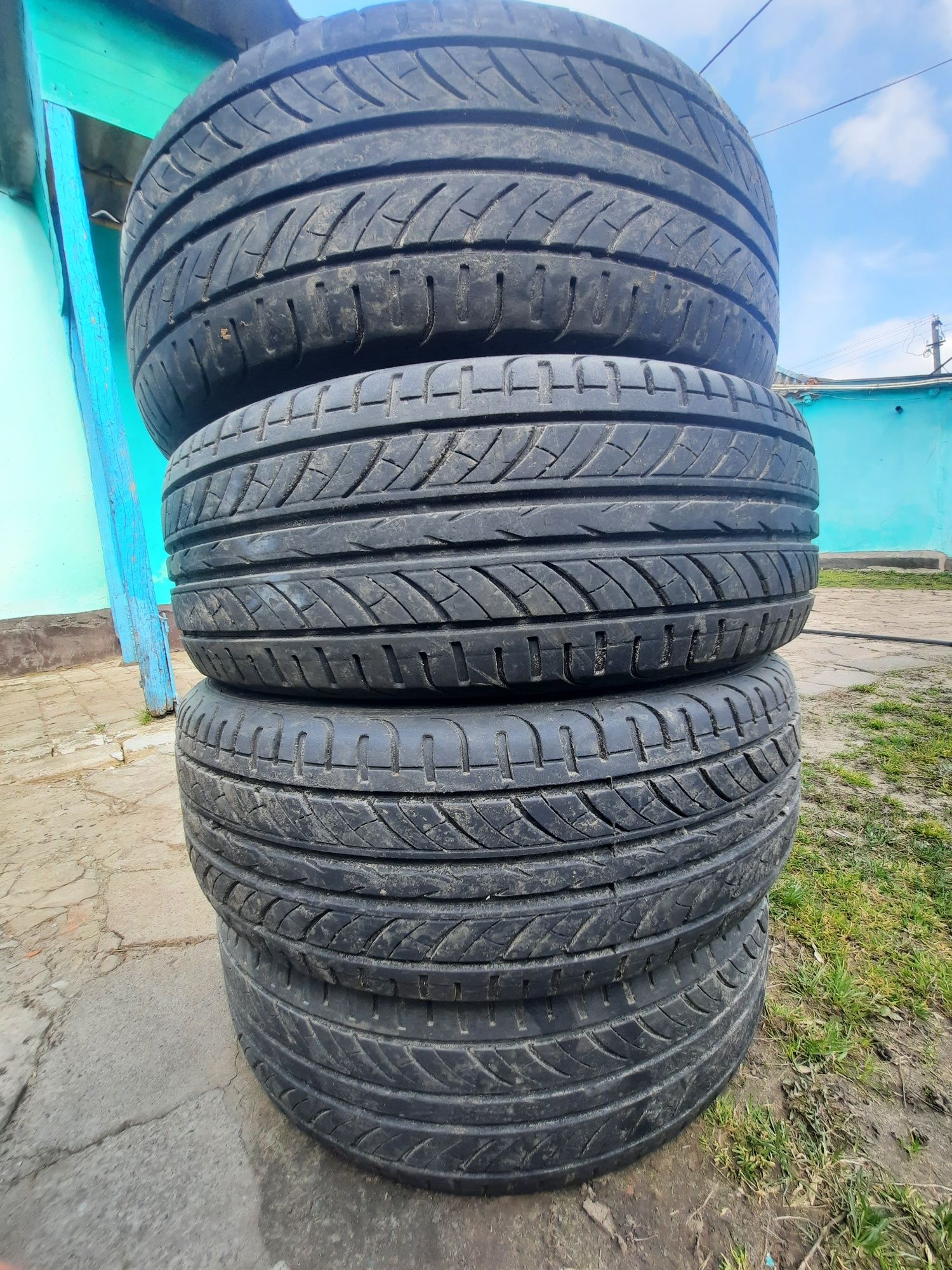 Шины  Лето  195/60     r 15