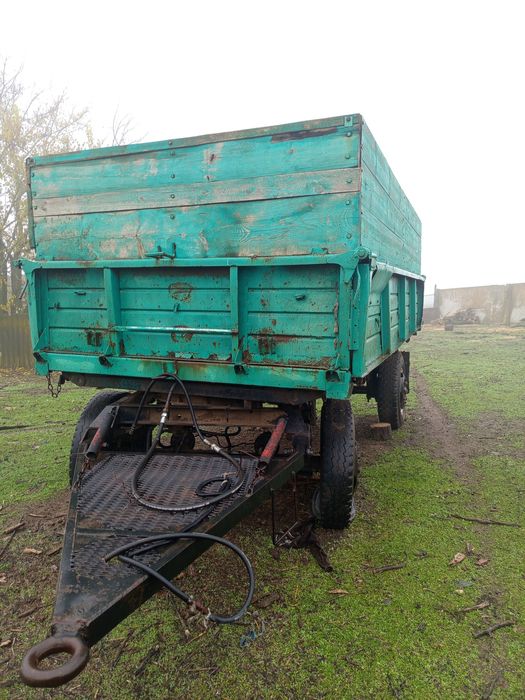 Продам два прицепа зіловських самосвали з документами