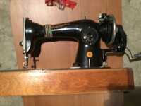 Швейная машина ручная в футляре