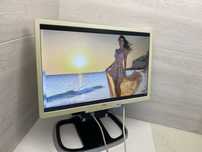 Монітор Fujitsu B22W 22"   DVI, DP, VGA, USB, вбудовані колонки