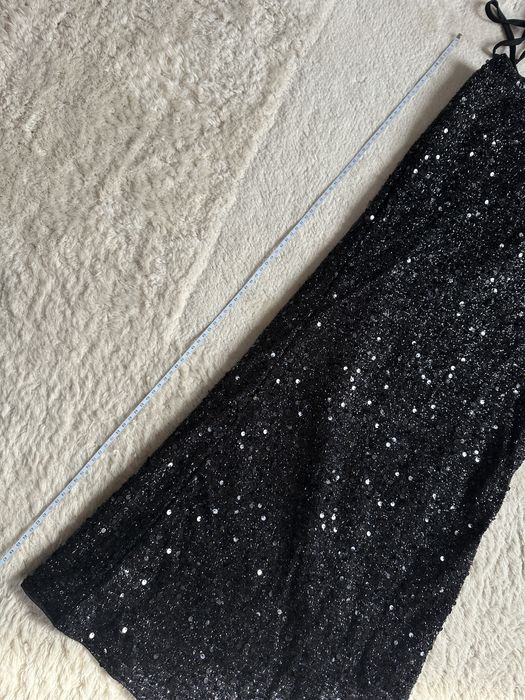 Czarna dluga sukienka cekiny nowa sister party Xs