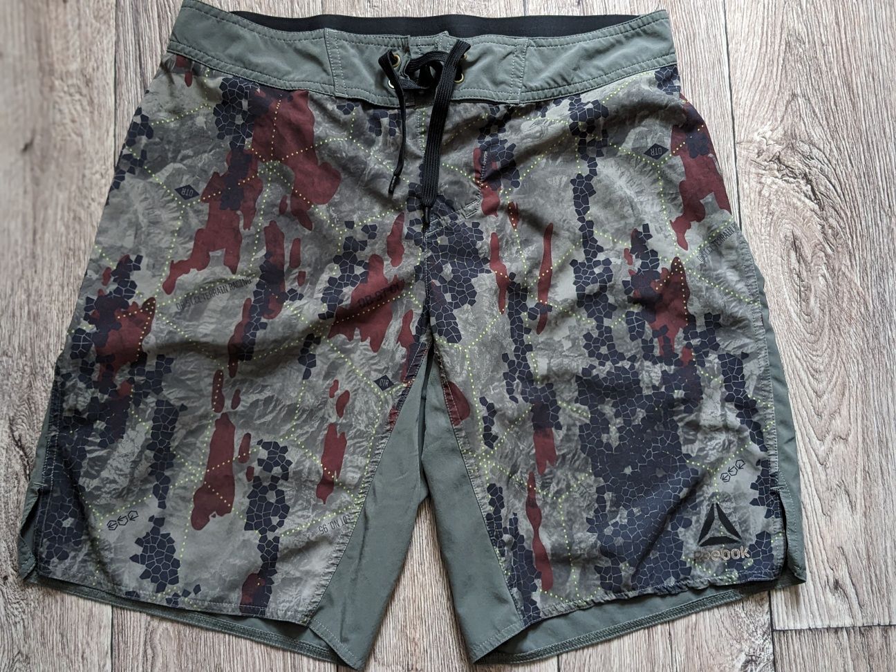 Тренувальні шорти Reebok p.32-33