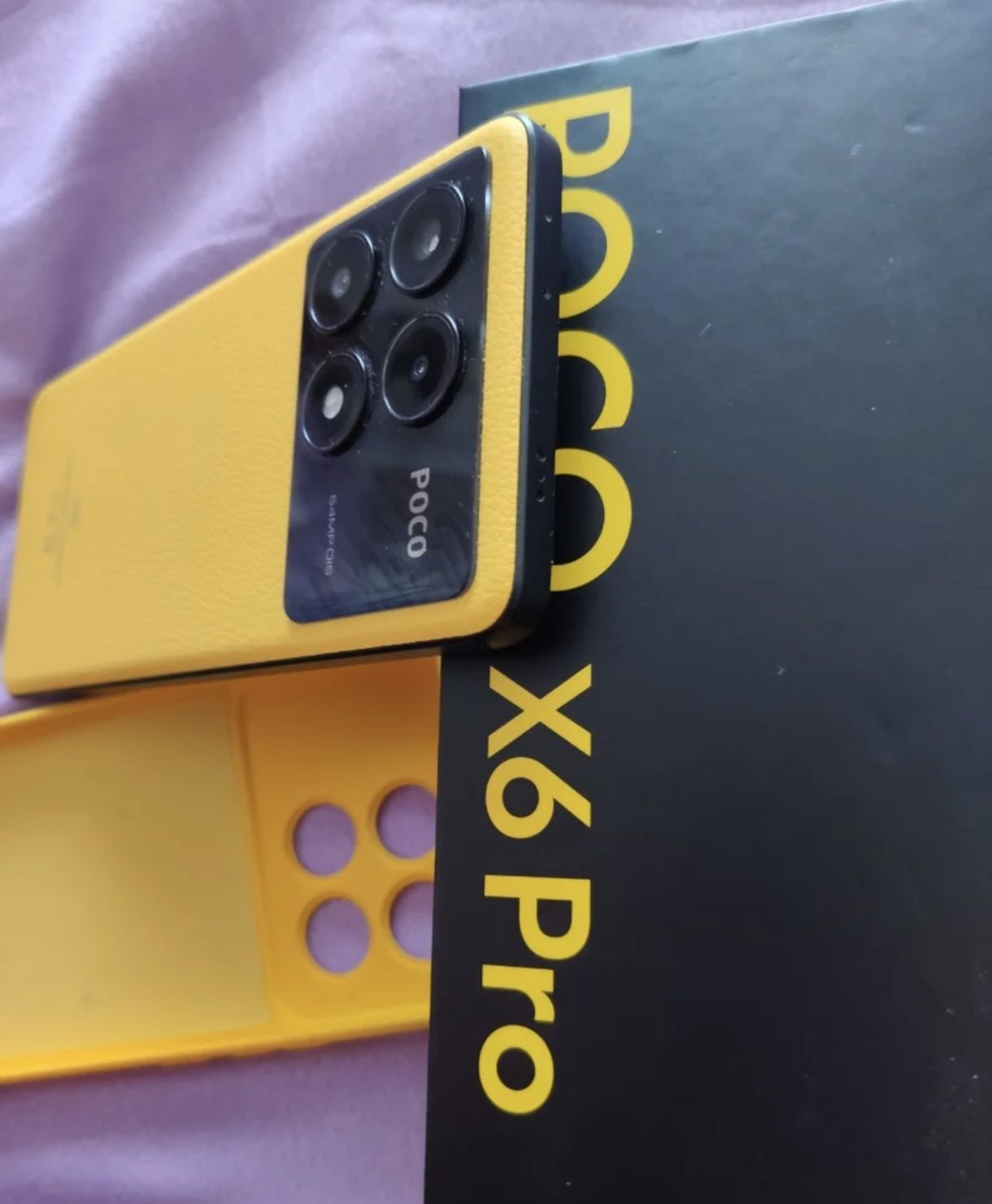 POCO X6 Pro 12gb / 512gb - Amarelo