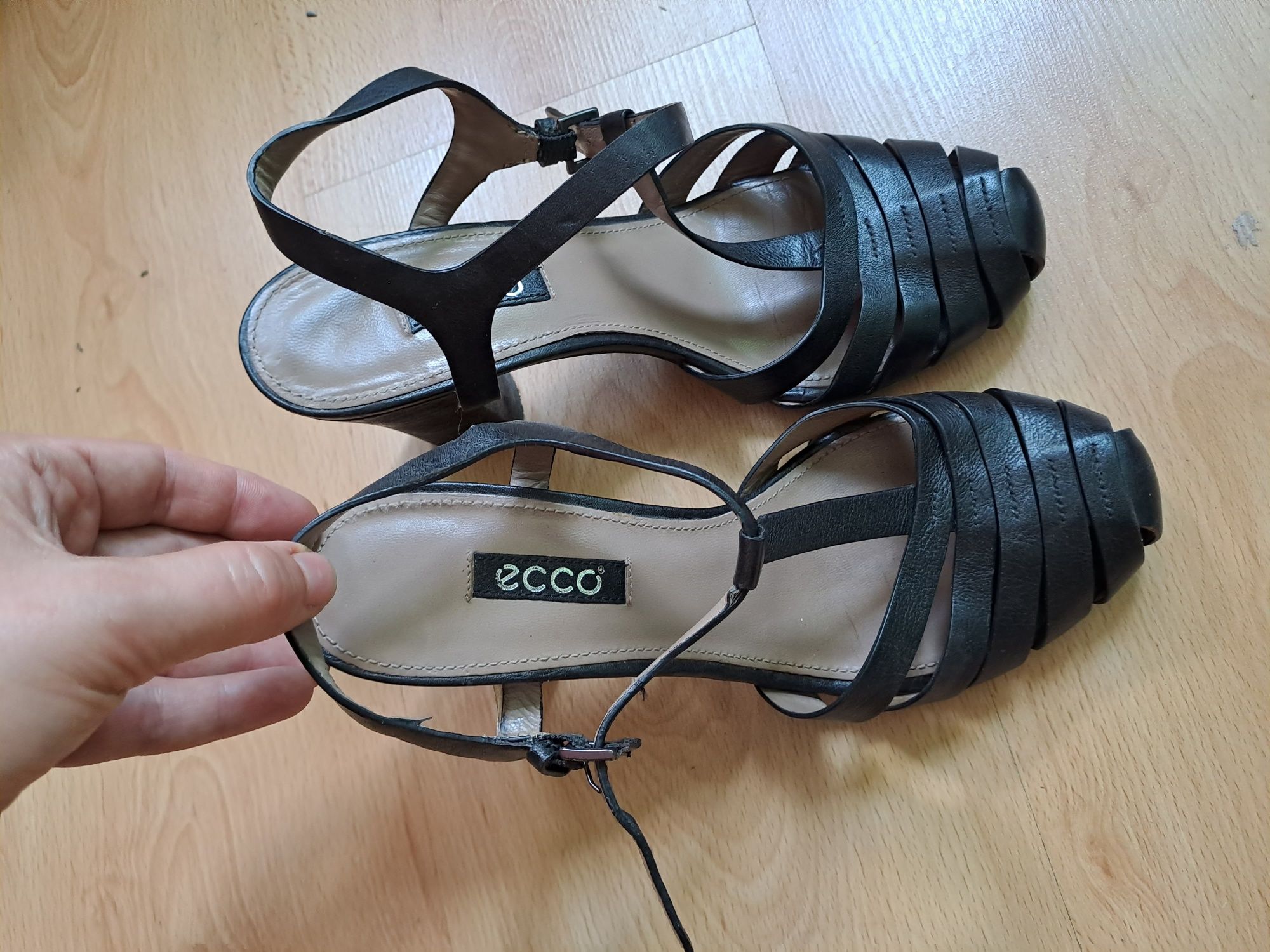 Buty,sandały,czółenka r.j.39  ECCO,NOWE