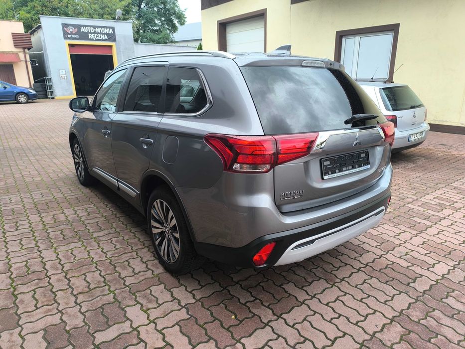Mitsubishi Outlander III 2.0 Benzyna Automat 108 tys km Bezwypadkowy
