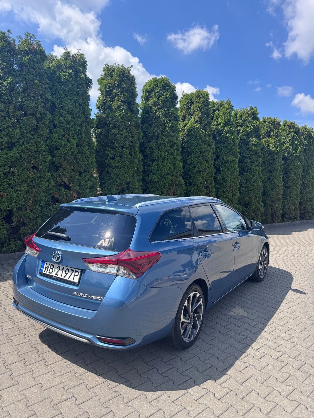 Toyota Auris Toyota Auris - pełna historia serwisów ASO, bezwypadkowa