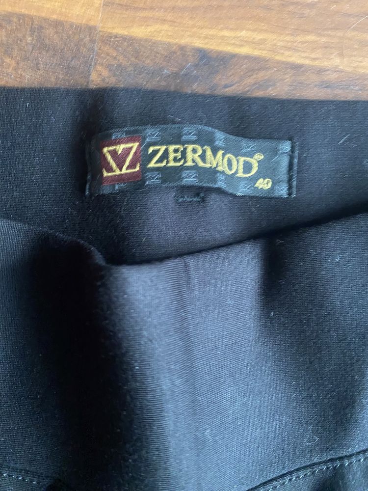 Spodnie czarne eleganckie Zelmod