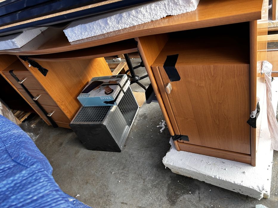 Meble biurowe gabinetowe