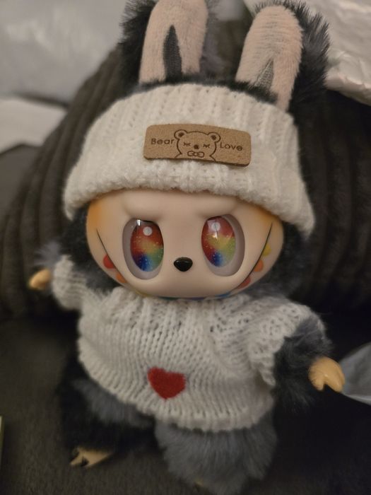 Ubranko dla labubu 1 sztuka