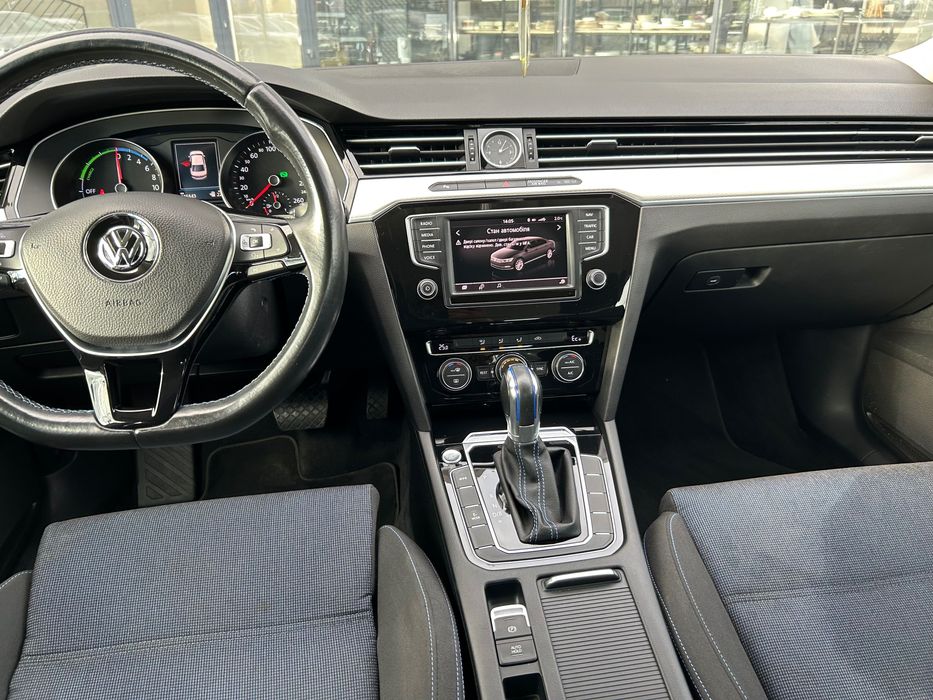 Passat 1.4 бензин гібрид