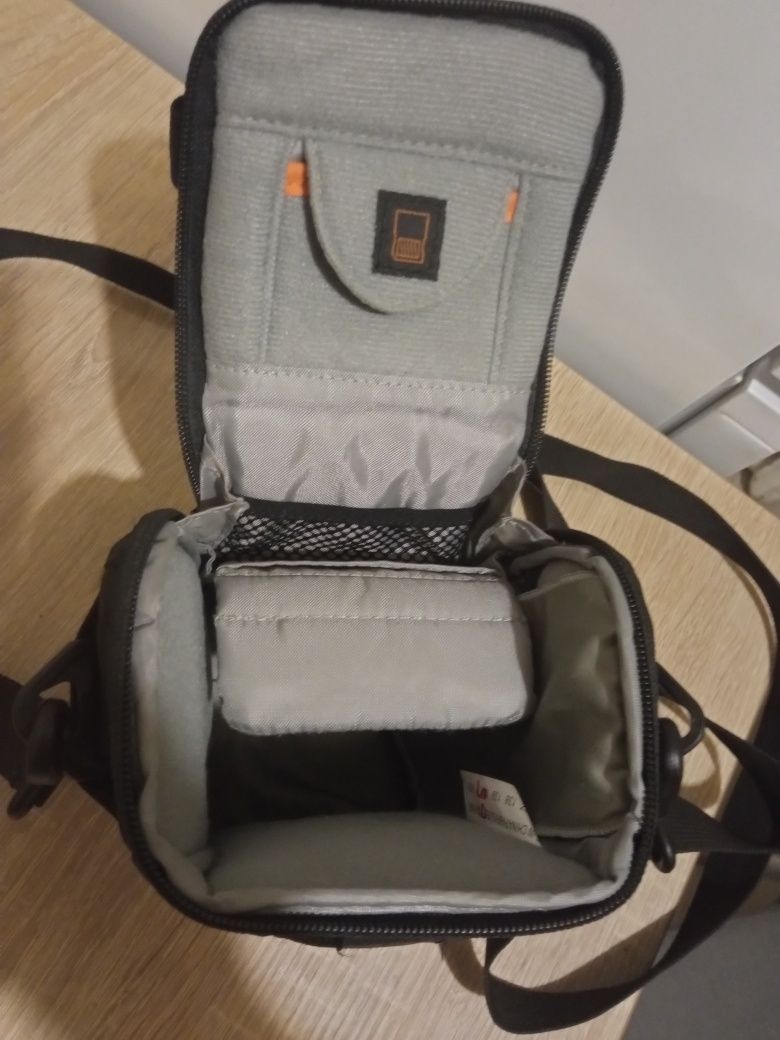 Сумка для фотоапарата  Lowepro