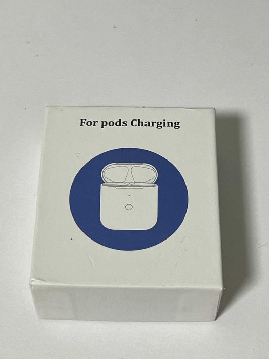 Зарядний пристрій кейс ExtraDigital для AirPods 2