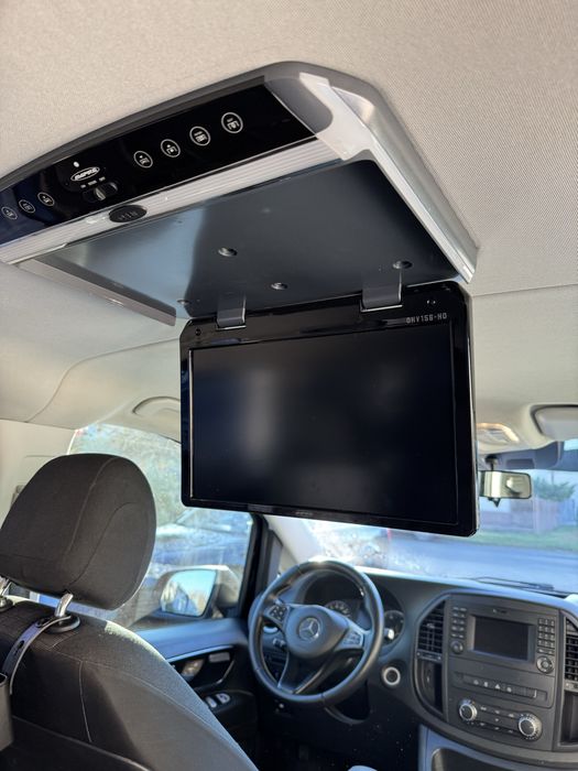 Mercedes Vito bus na wynajem 8 osobowy