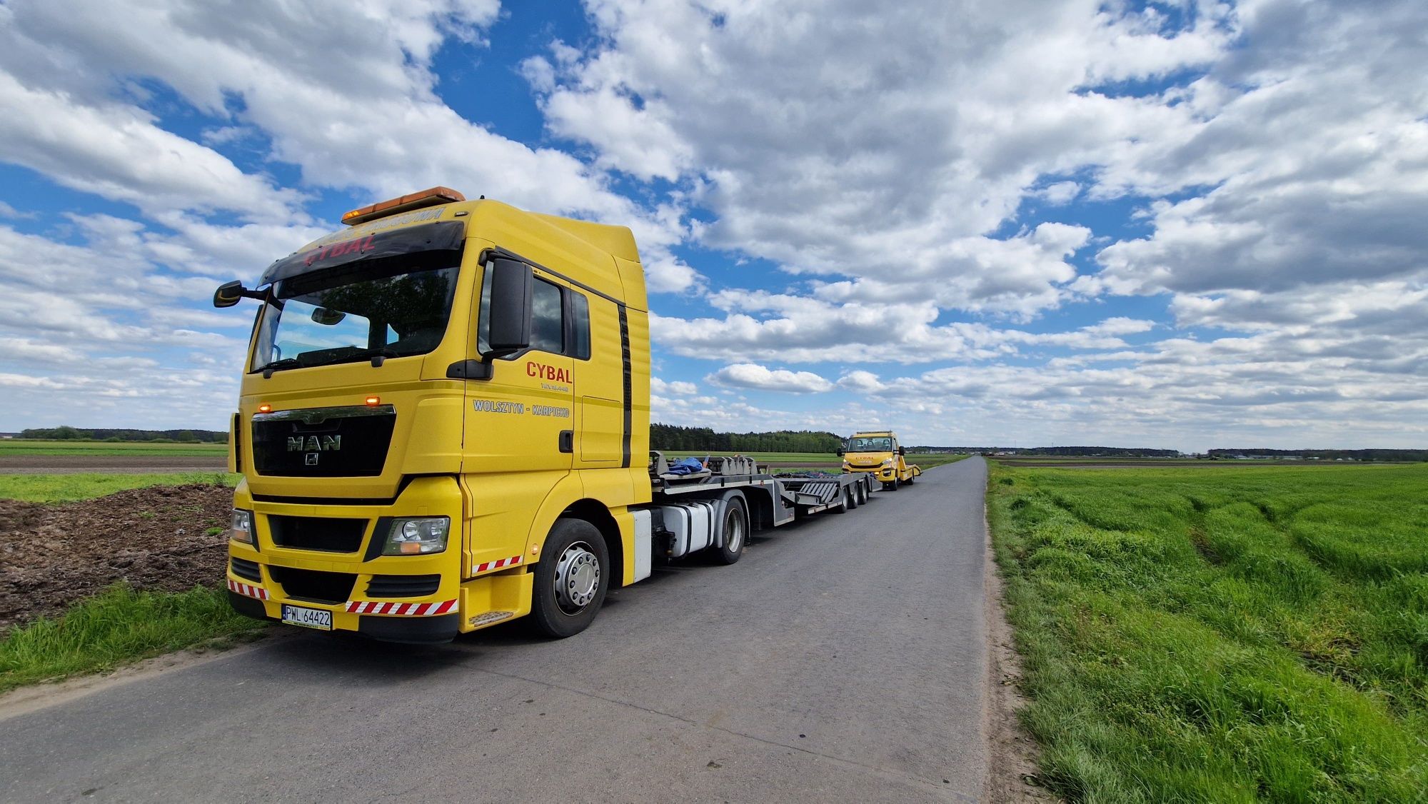 Pomoc drogowa TIR Holownik dzwig 24/7 A2  S3 S5 Mobilny Serwis opon