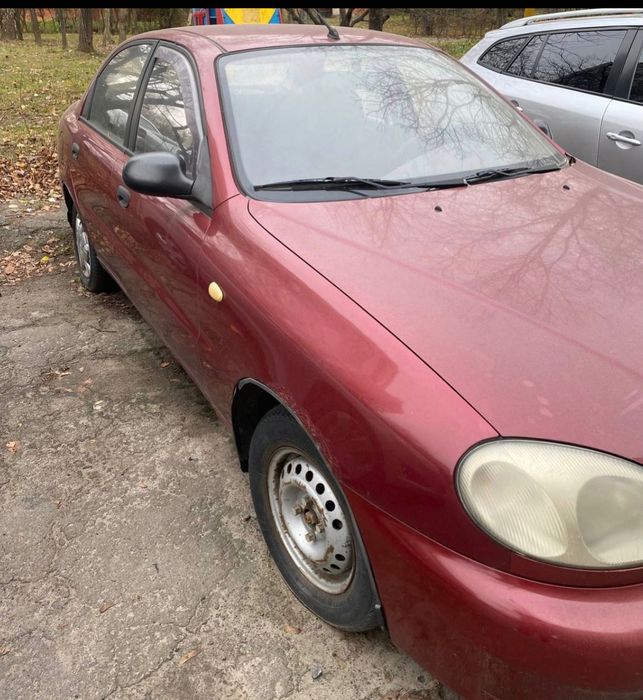 Автомобіль Sens Daewoo