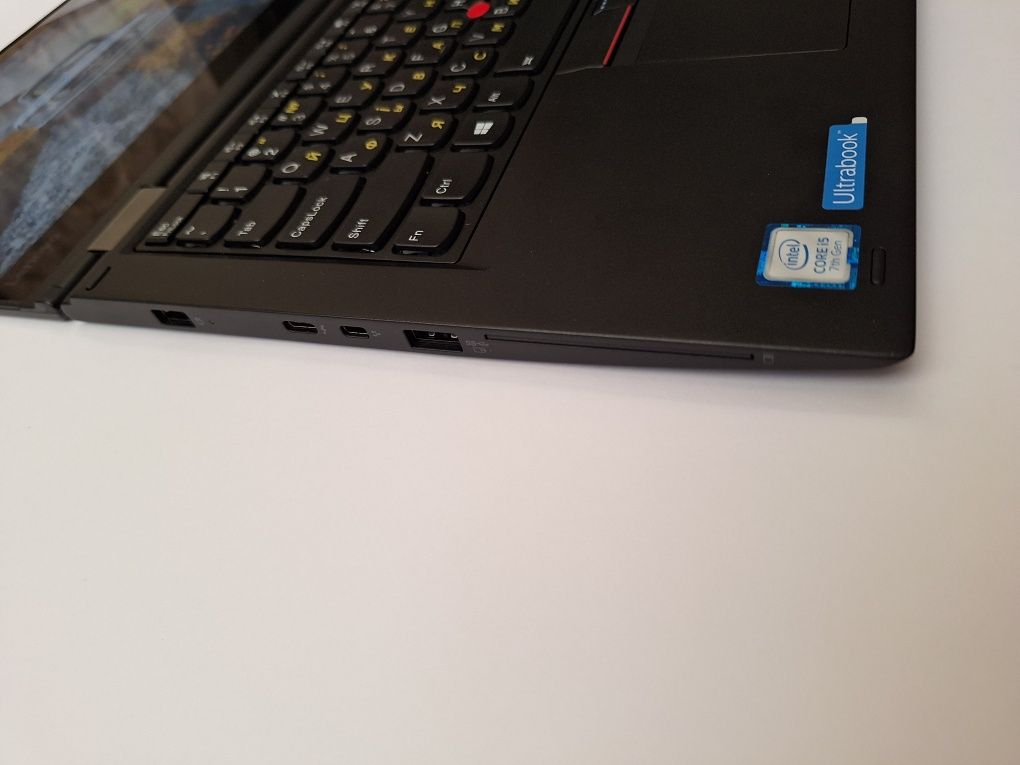 Lenovo ThinkPad Yoga 370