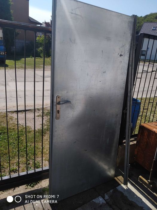 Drzwi ocynk budowlane + futryny