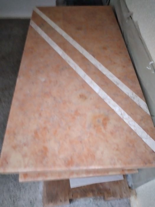 Mesa de Mármore Negrais