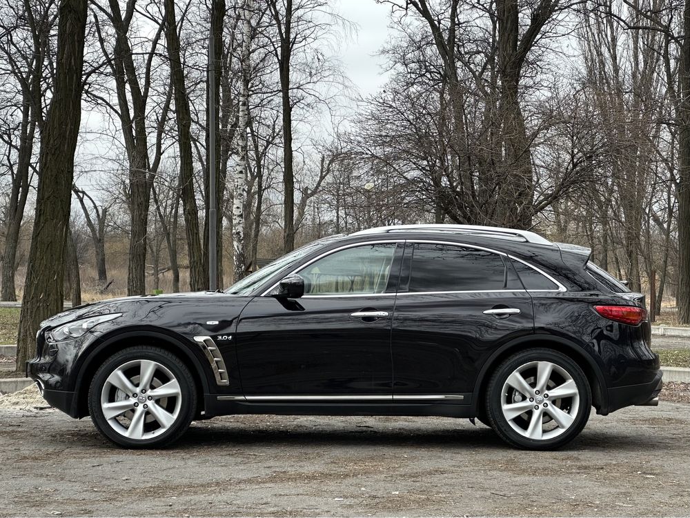 Infiniti QX70 Premium Sport 2015