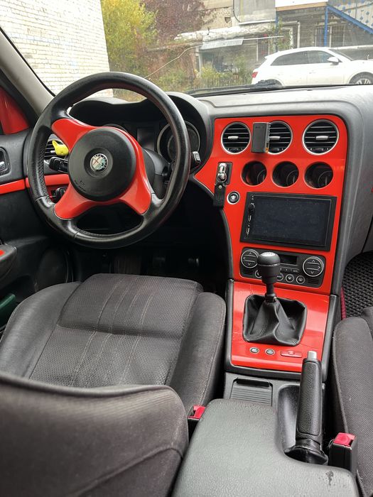 Alfa Romeo 159 1.9 JTDm — на ходу, хороший стан