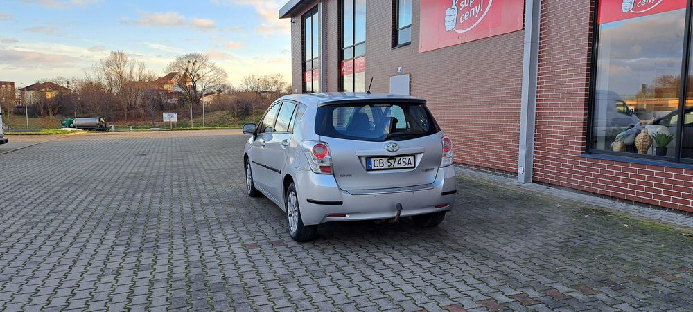 Toyota Verso 2010 rok 1.8 Gaz  Model po liftingu7 miejsc 6 biegów