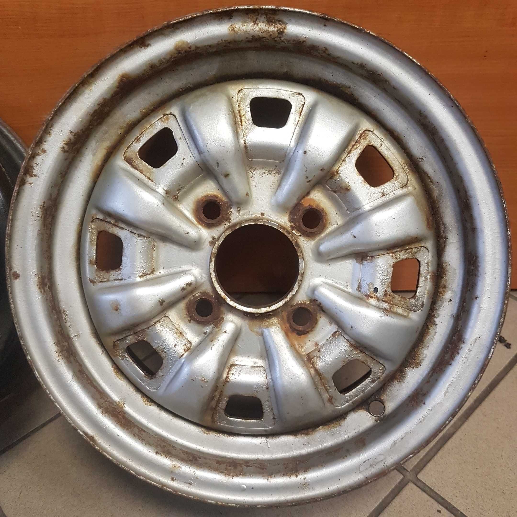 Felga Stalowa 5,5Jx13 4x108 Ford Esort Orion MK3