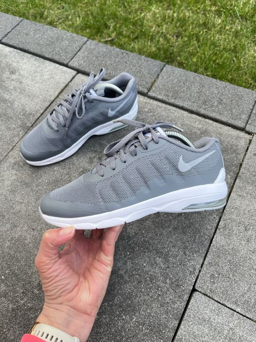 Nike Air Max r. 35 szare buty adidasy do biegania dla chlopca