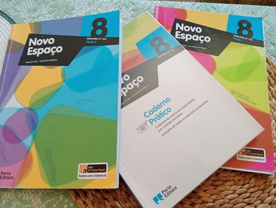 Manuais e livros de exercícios Matemática 8 ano