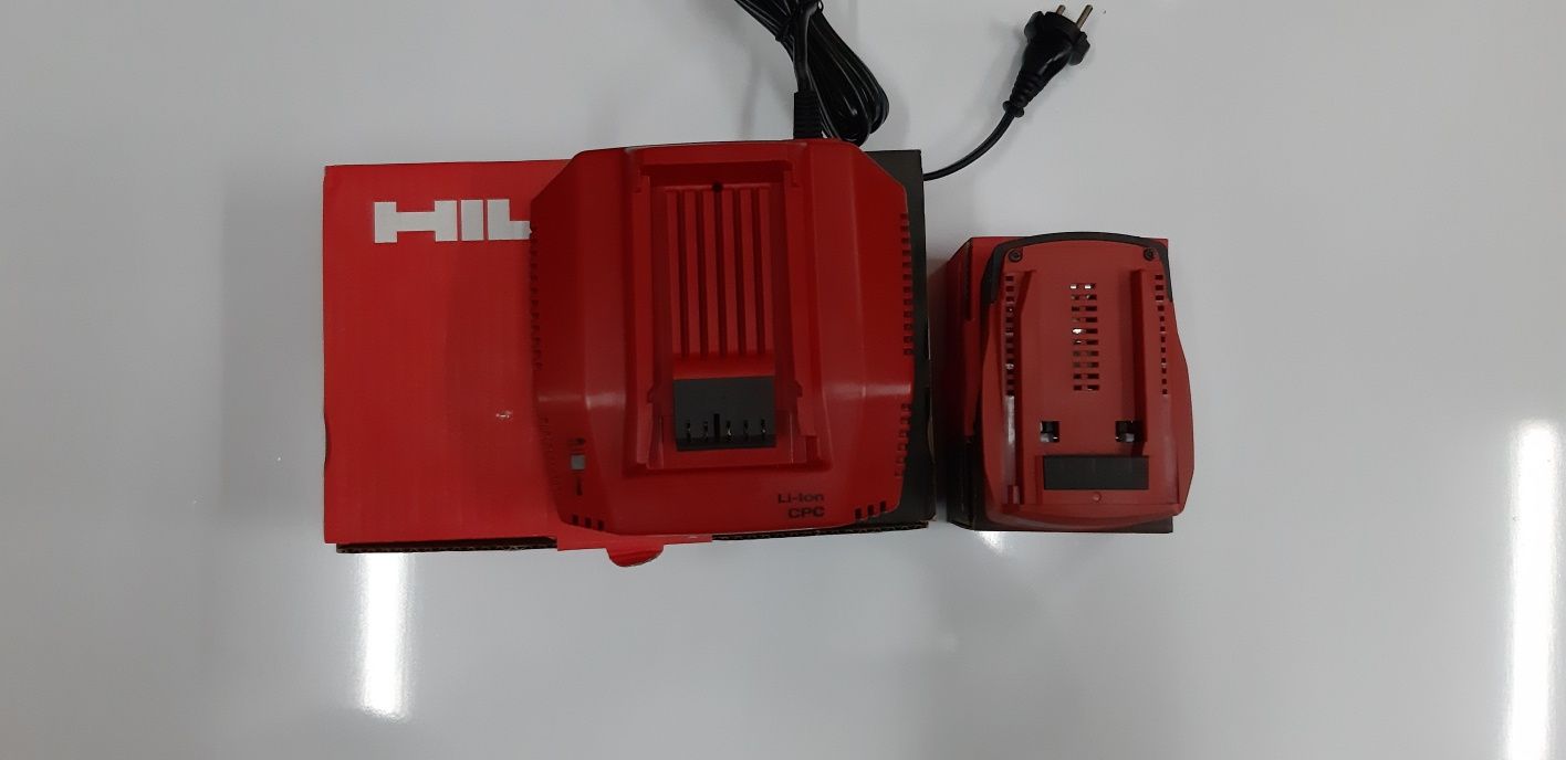 Ładowarka Hilti C4/36-350 i baterie Hilti B 22/5.2