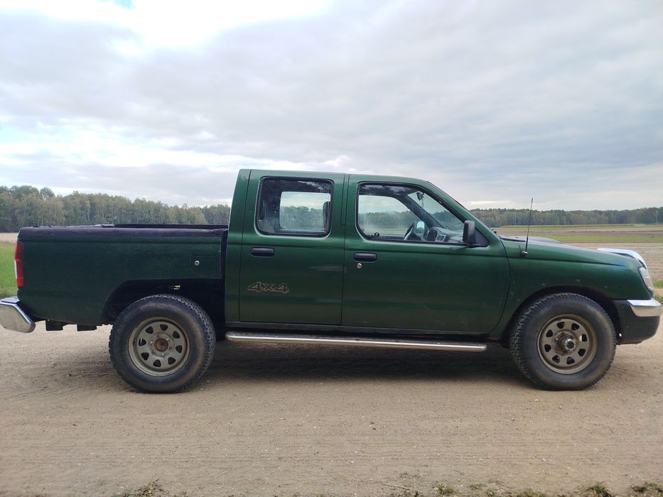 Nissan Navara pickup