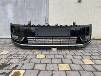 VW Passat B7 10-15 Передній бампер з хромом Європа