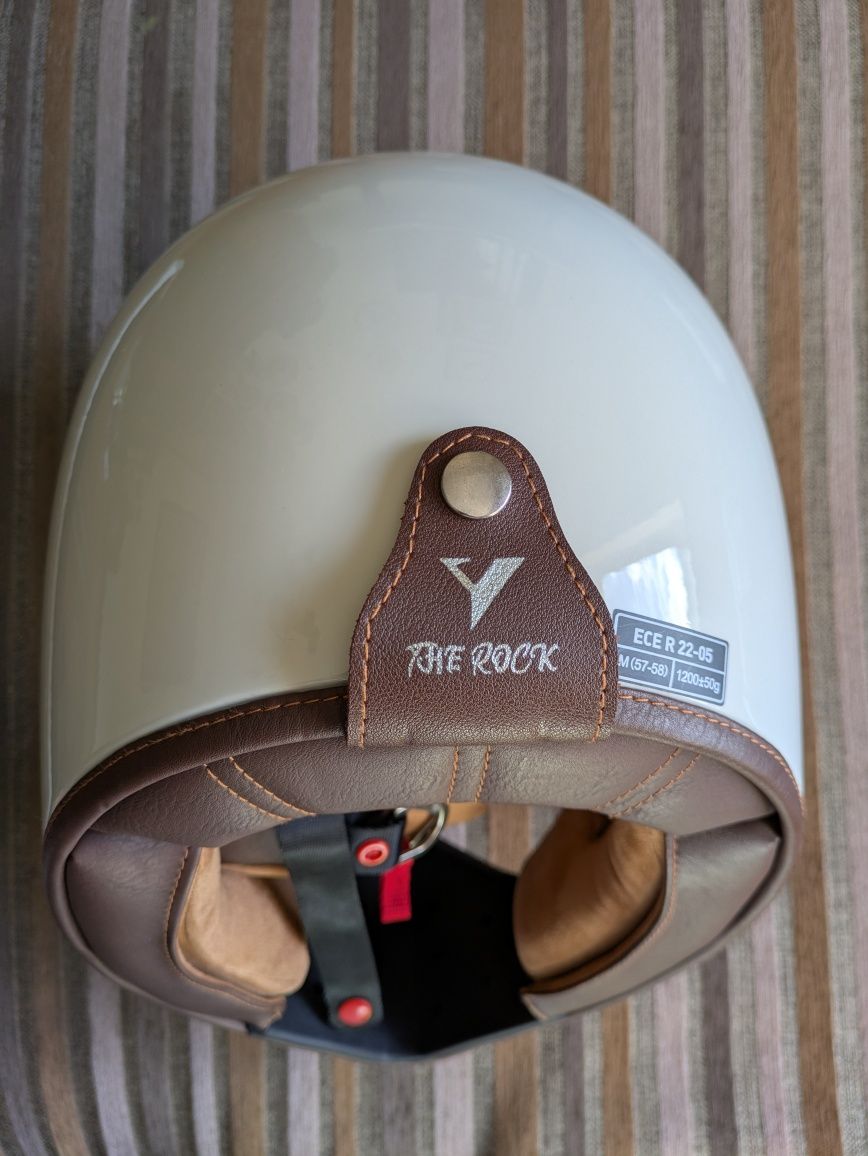 Capacete By City The Rock