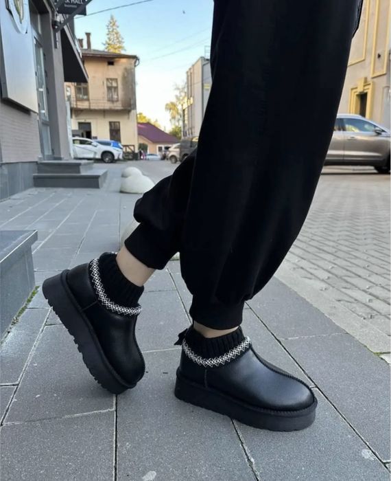 Стильні угги з з натуральної шкіри від бренду Allsy