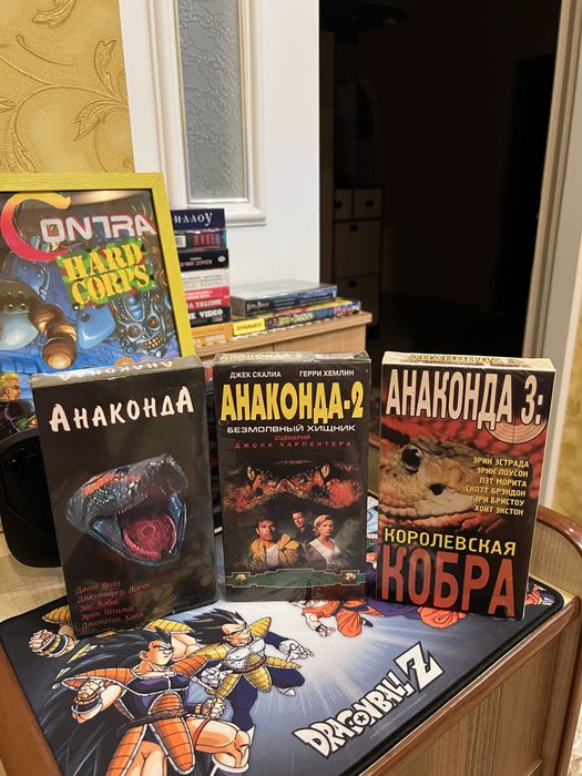 Відеокасети з фільмами