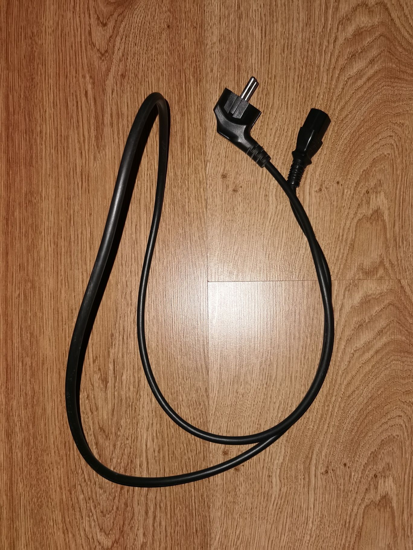 Kabel zasilający do PC