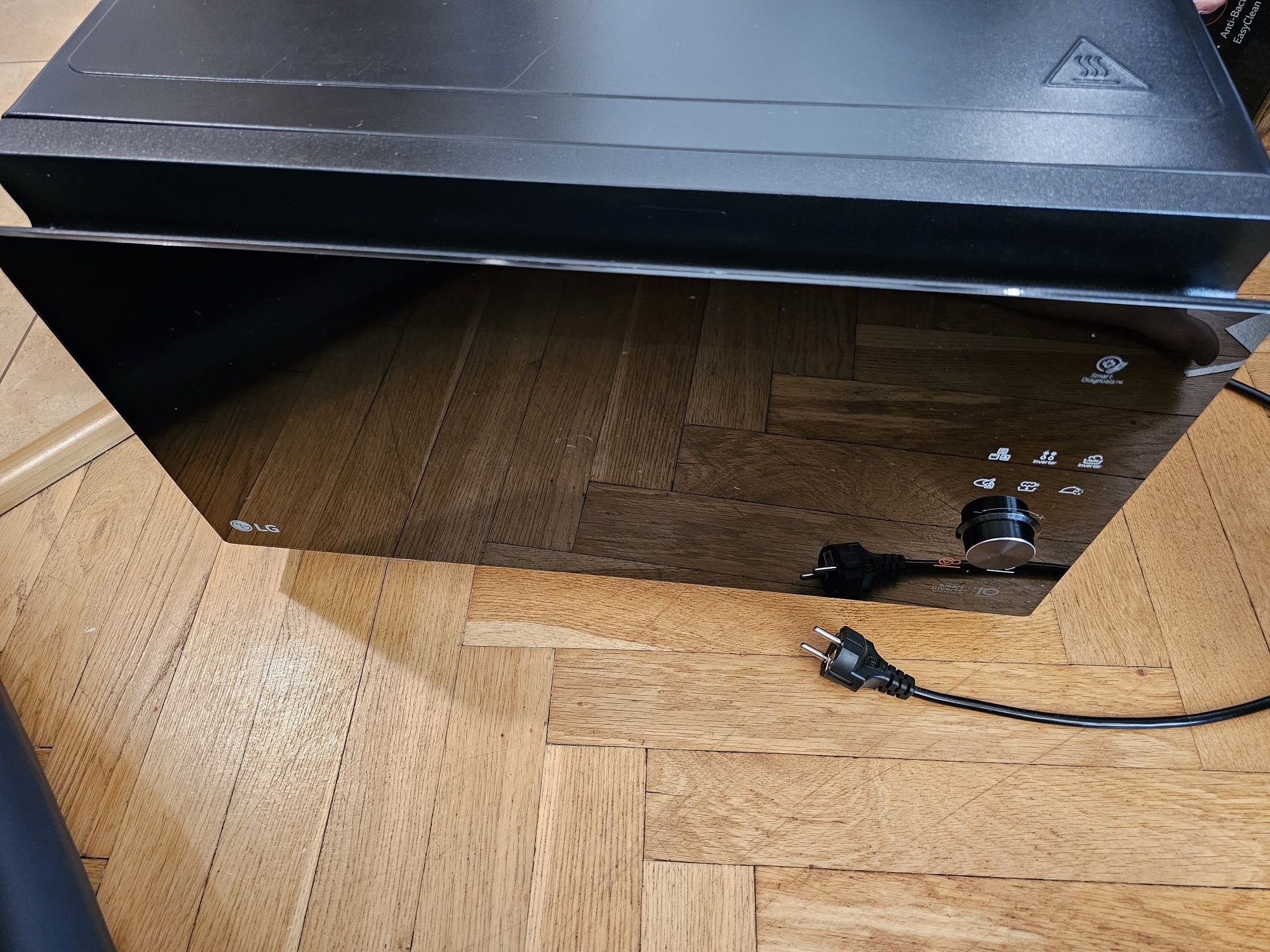 LG MJ3965BPS MJ3965 Kuchenka mikrofalowa wolnostojąca MJ 3965BPS 1850W