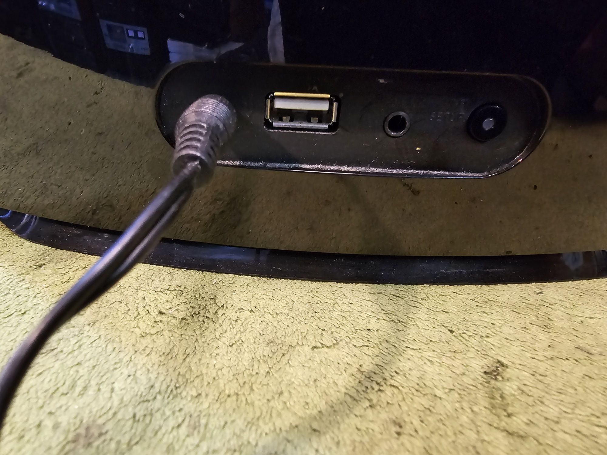 PHILIPS AD7000W/12 głośnik Bluetooth, USB, AUX.