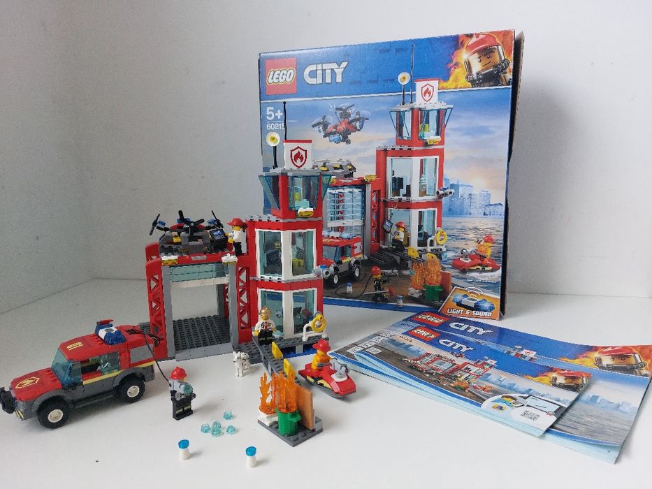 Klocki lego 60215 lego straż pożarna lego remiza